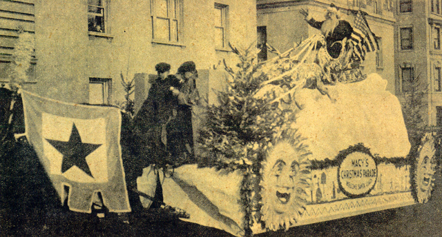 1st-Santa-Float-1924