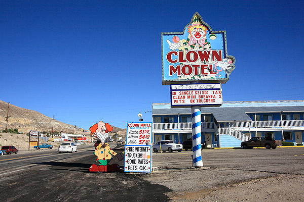 clown motel #8