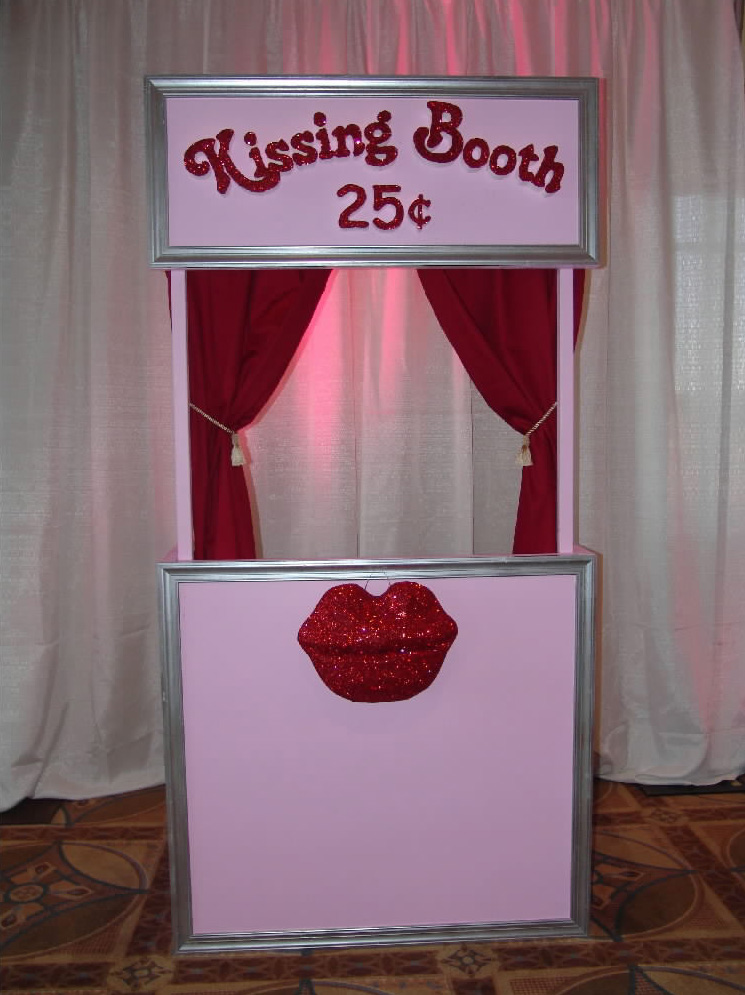 kissing booth