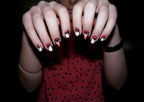 vampire nails 3