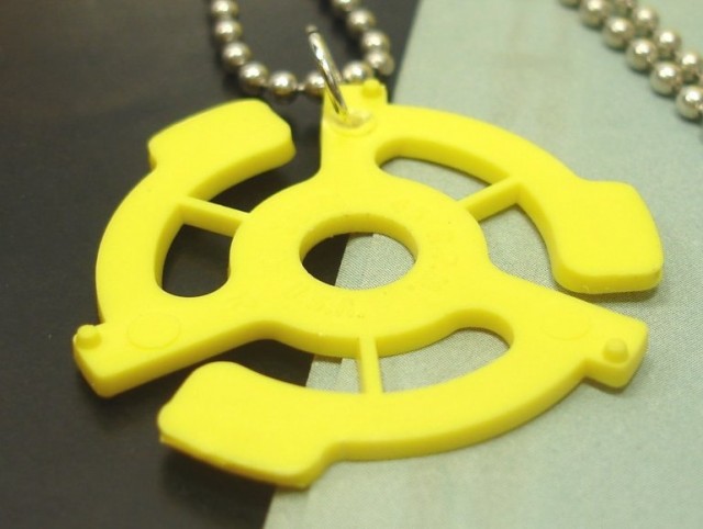 Adapter necklace