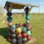 chris-barbees-bowling-ball-yard-art-wishing-well