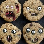 creepy-chocolate-chip-cookies-featured