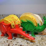 Dragon taco holder