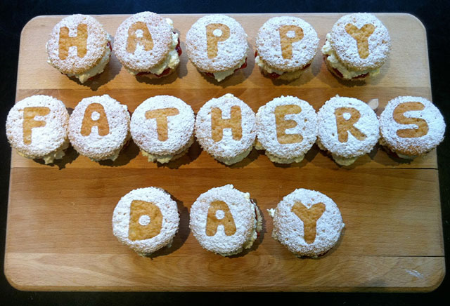 Fathers-Day-cupcakes