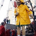 Giant Marionettes #9