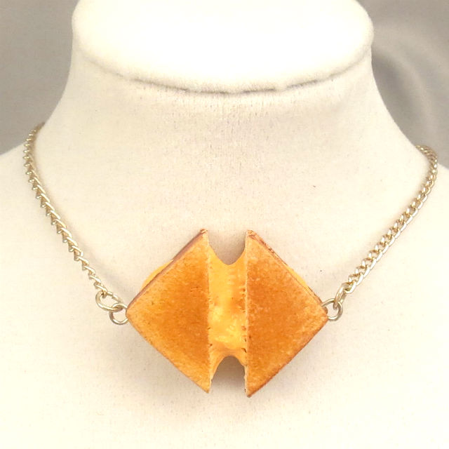 Grilled Cheese Stretchy Necklace