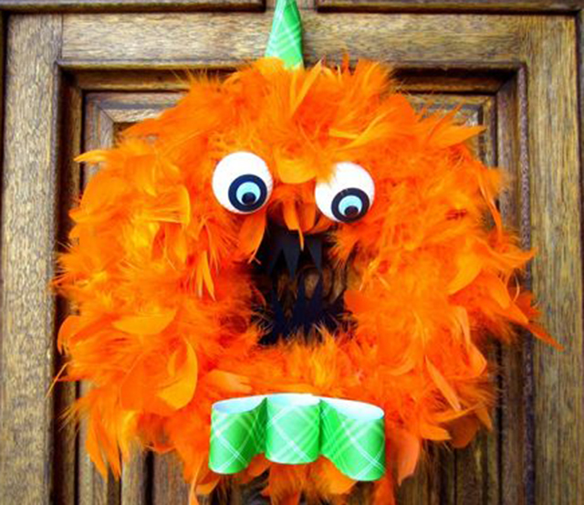 halloween-wreath-orange