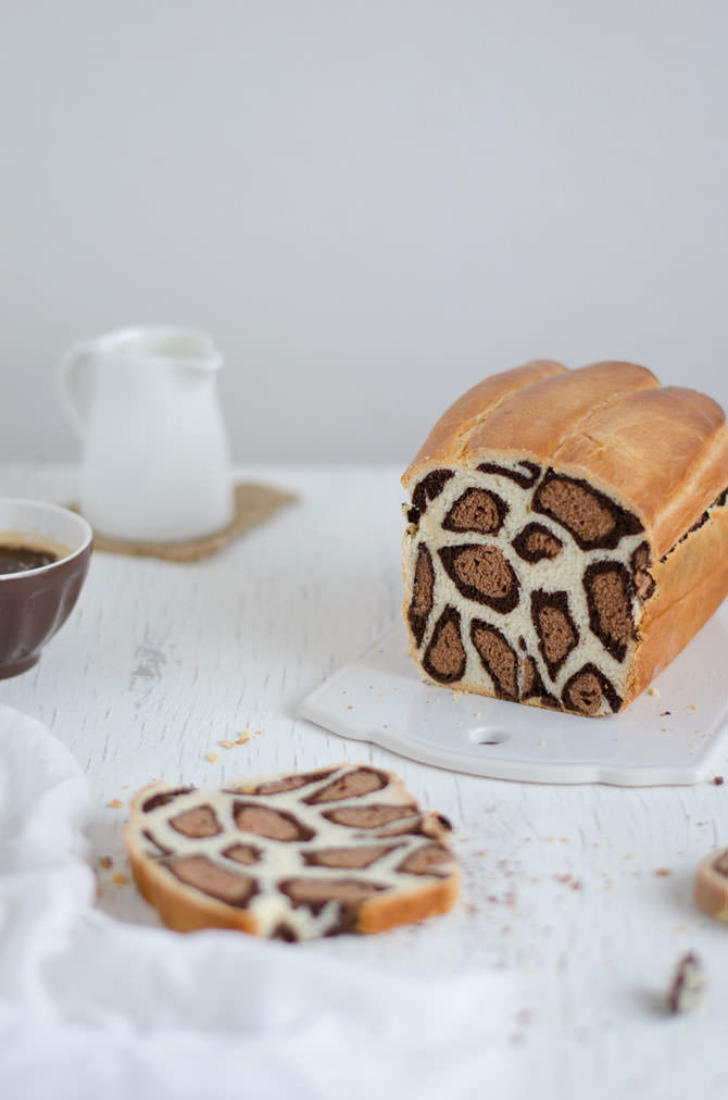 How to make leopard bread