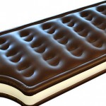 Ice-cream-sandwich-pool-float-featured