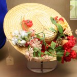 Minie_pearl_hat