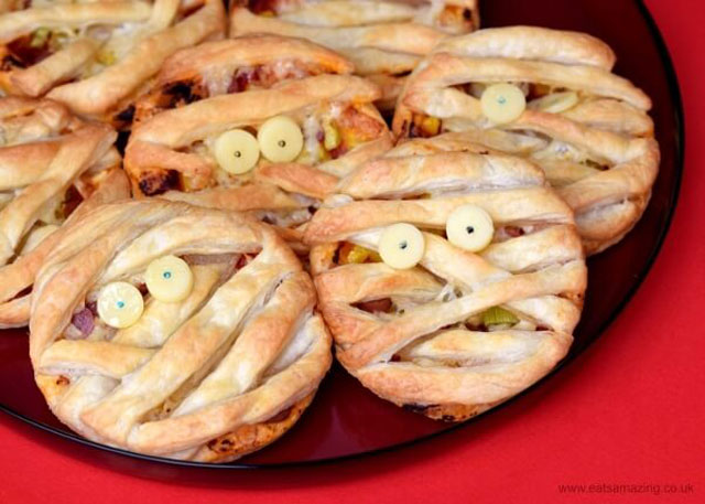 mummy-puff-pastry-pizza-pies