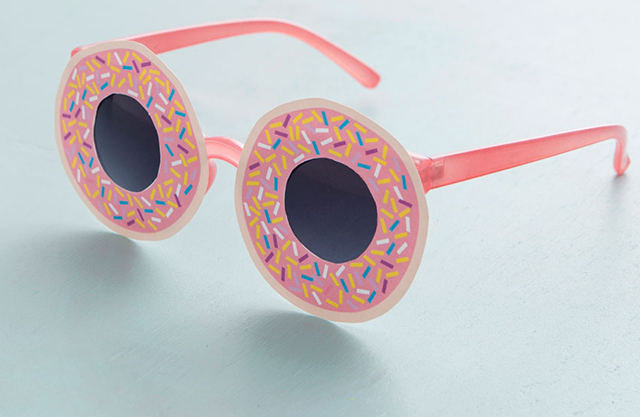Pink-Sprinkled-donut-glasses-social