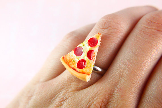 Pizza slice ring