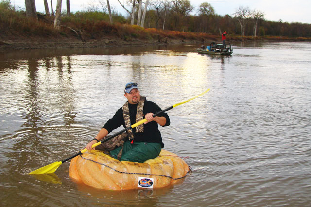 pumpkin-paddler-rick-swenson