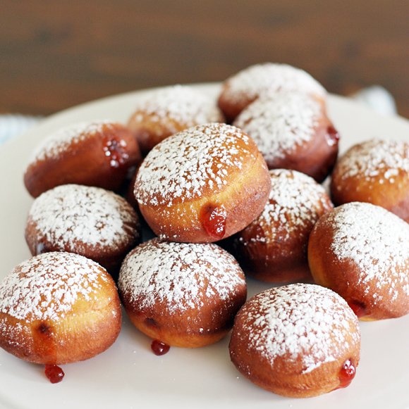 sufganiyot