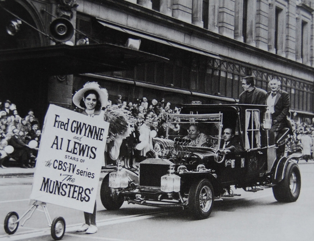 The-Munsters-Hot-Rod-car-in-the-Parade