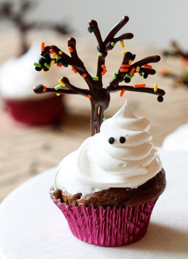 ghost-cupcakes