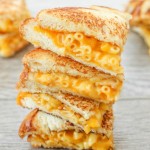 grilled-macaroni-cheese-sandwich-026-620×709
