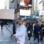macbook-selfie-stick-moises-john-yuyi-tom-galle-2