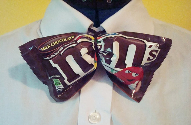 m&ms-bow-tie