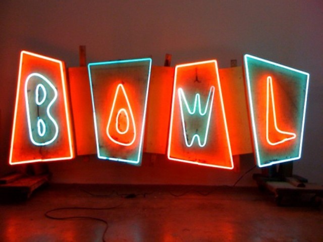 neon bowling sign