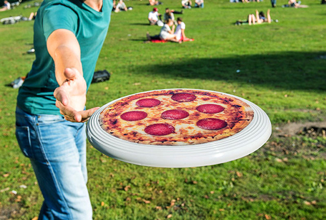 pizza-frisbee