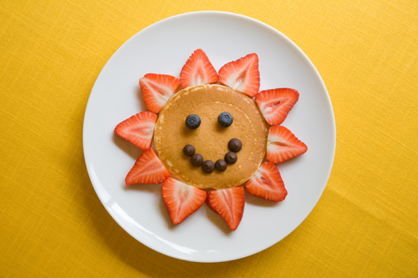 smiley-face-pancake